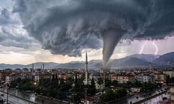 Aydın’a doğru çok kuvvetli geliyor, meteoroloji uyardı