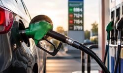 Akaryakıtta tarihi zam alarmı.. Benzin, motorin ve LPG fiyatları değişiyor