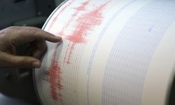 Ege Bölgesi sallanıyor: Aydın, İzmir, Kütahya, Balıkesir ve Manisa’da peş peşe depremler