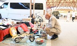 İkinci el eşya pazarı yeni yerinde kurulmaya başladı