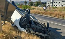 Kontrolden çıkan otomobil takla attı