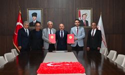 Kuşadası’nda eğitime değer katacak proje: Valilik ve hayırsever Oto ailesi arasında protokol imzalandı