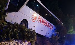 Pamukkale Turizm otobüsü kaza yaptı