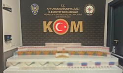 Polis 700 paket gümrük kaçağı sigara ele geçirdi