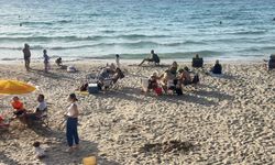 Kuşadası’nda Ekim güneşi deniz keyfini uzattı