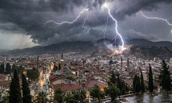 Aydınlılar dikkat, şemsiyeleri hazırlayın