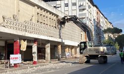 Nazilli’nin hafızası kepçelere teslim.. İş makineleri sahaya indi