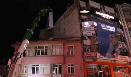 Aydın’daki pankart krizini Seçim Kurulu çözdü