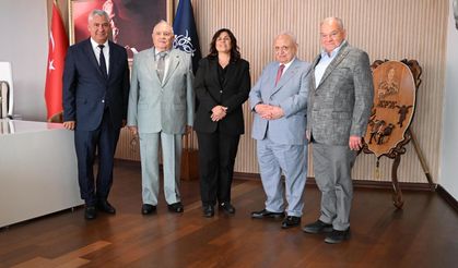 Başkan Çerçioğlu eski bakanları ağırladı
