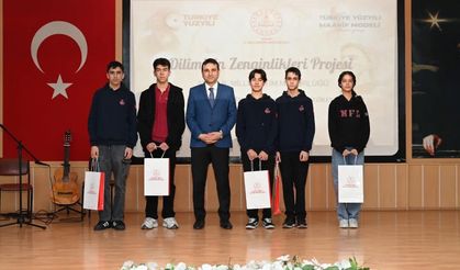 Aydın Lisesi, dil yarışmasında 5 ödülün 3’ünü aldı