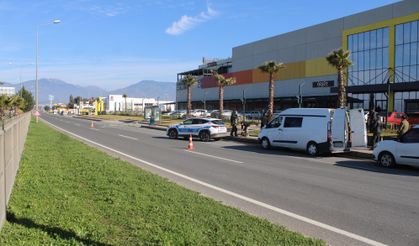 Aydın’da AVM önünde bomba paniği