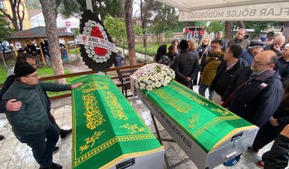 Aydın’da bıçaklanarak öldürülen karı kocaya gözyaşlarıyla veda