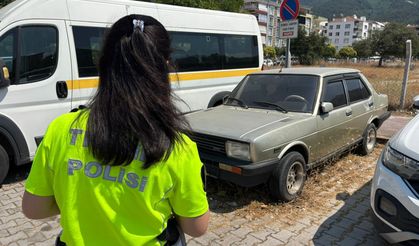 Hurda araçlar toplanıyor