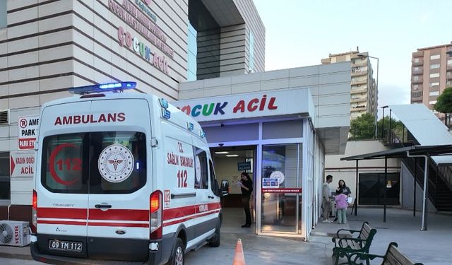 Aydın'da 48 öğrenci hastaneye kaldırıldı