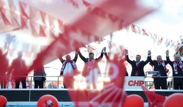 İzmirliler 20 yıldır büyükşehirde AK Parti’yi seçmiyor
