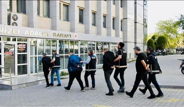 Denizli’de kredi kartı operasyonu.. Çok sayıda şüpheli yakalandı