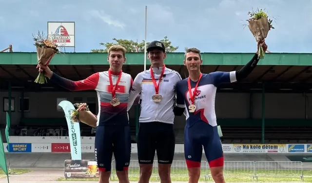 UCI pist yarışlarında sporcular Türkiye’yi gururlandırdı
