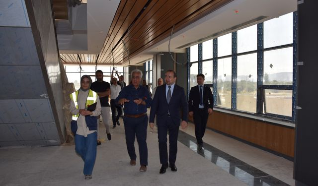 Aydın İl Sağlık Müdürü Şenkul, Şehir Hastanesi inşaatında incelemelerde bulundu