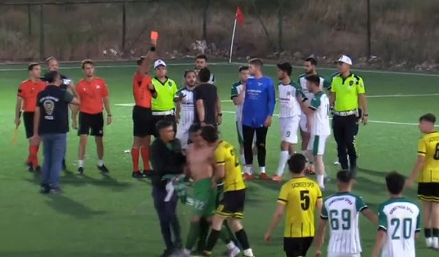 Son saniyede atılan gol sayılmayınca saha karıştı