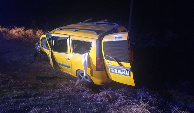 Aydın plakalı taksi kaza yaptı.. Gecenin acı haberi.. 1 çocuk yaşamını yitirdi, 8 kişi yaralı