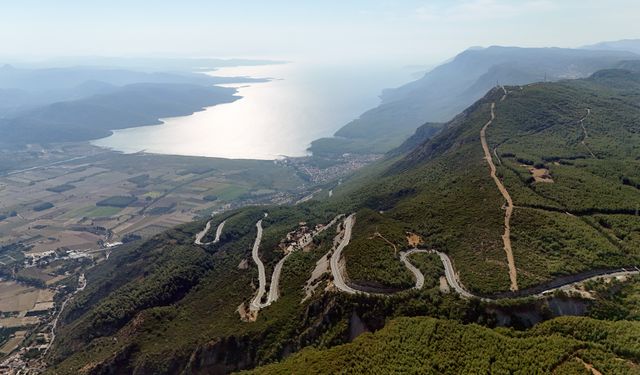 Ölüm rampası hem korkutuyor, hem de mest ediyor