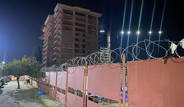 Üzerine demir kalıp düşen işçi hayatını kaybetti