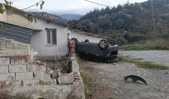 Aydın’da kadın sürücü takla attı