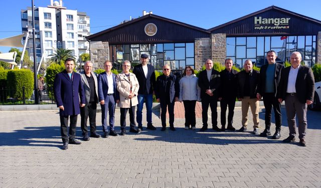 CHP’li belediye başkanları Nazilli’de birlik ve dayanışma mesajı verdi