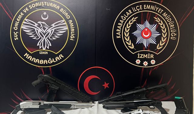 Evin içinden cephanelik çıktı