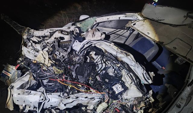 Feci kazada hayatını kaybetti.. Beton mikserine çarptı