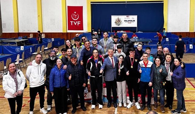 Özel sporcular masa tenisinde Aydın il birinciliği için mücadele etti