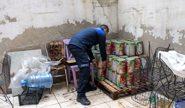 Zabıta baskın yaptı, burada yemek yapıyorlarmış!