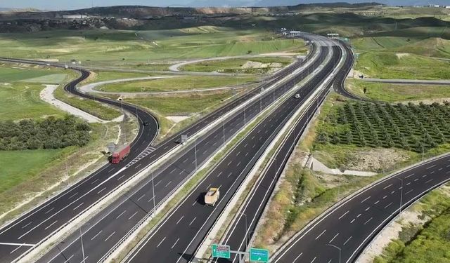 Aydın-Denizli Otoyolu’nda şerit kapatma