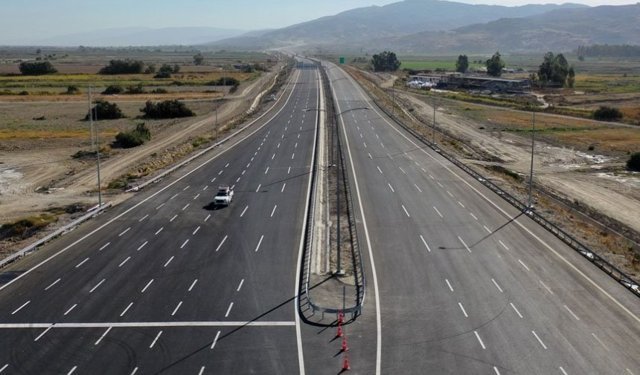 Aydın-Denizli Otoyolu’ndan geçecekler dikkat, uyarı geldi