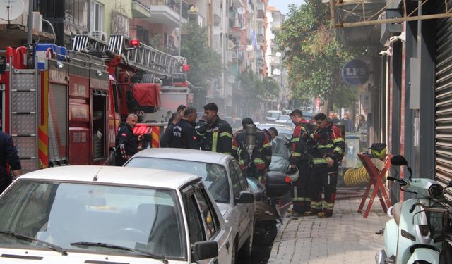Aydın’da büyük panik.. Çok sayıda ekip sevk edildi, bina tahliye edildi