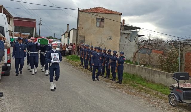 Kıbrıs Gazisi son yolculuğuna uğurlandı