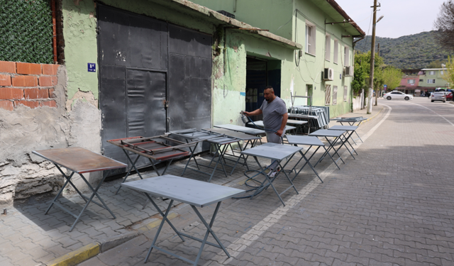 Aydın’da cemiyetlerin vazgeçilmezi demir masalar hazırlanıyor