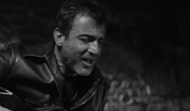 Popstar ile tanınmıştı.. Müzisyen Rıza Tamer hayatını kaybetti