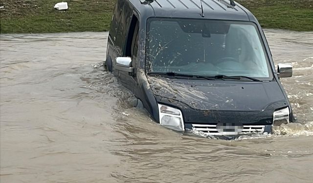 Yolunu kaybetti, ölümden döndü