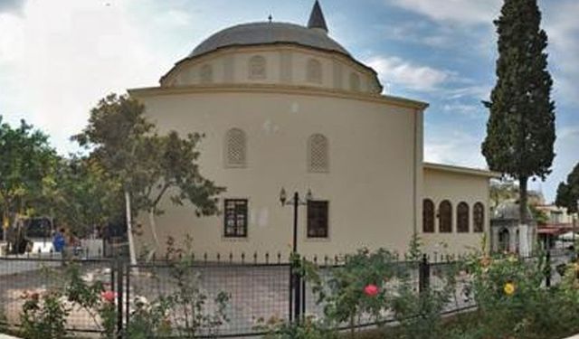 Kuşadası’nda üzücü olay: Kuşçu Amca’nın cami tuvaletinde cansız bedeni bulundu