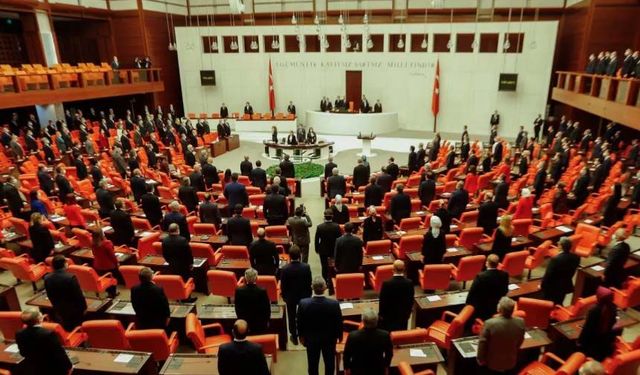 12’nci Yargı Paketi’nde dikkat çeken düzenlemeler! Sosyal medya, boşanma ve nafakada yeni dönem