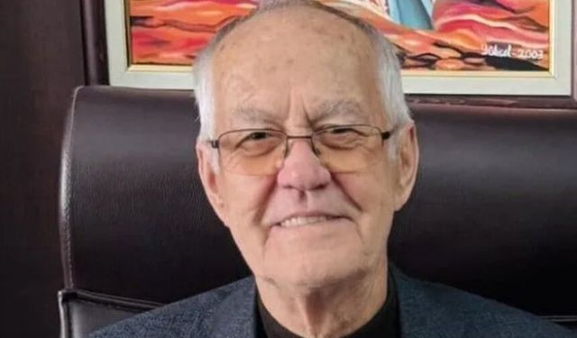 Kuşadası’nda Başkan Hüsnü Öten gözaltına alındı