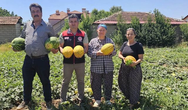 Bu kavunun tadı bir başka