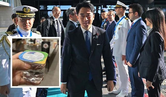 Japon Bakan bardak suyu anlamadı.. "İlk kez görüyorum"