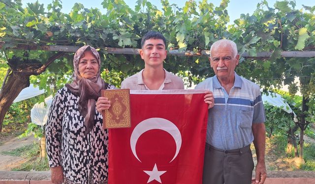 11. sınıf öğrencisi umre ödülü kazandı