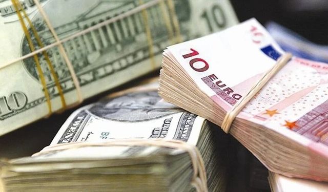 Dolar ve euroda hareketlilik hızlandı! Kurda yeni zirve görüldü