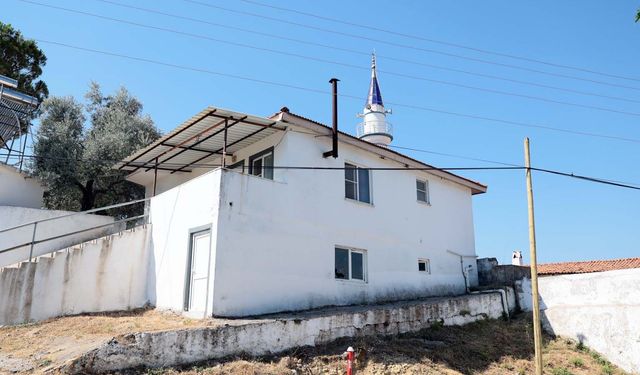 İstifa eden imamın evinden çıkanlar şaşkınlık yarattı