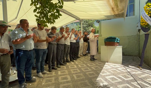 Kıbrıs Gazisi son yolculuğuna uğurlandı