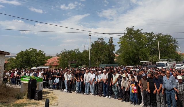 Kazada hayatını kaybeden genç hafız toprağa verildi