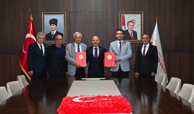 Kuşadası’nda eğitime değer katacak proje: Valilik ve hayırsever Oto ailesi arasında protokol imzalandı
